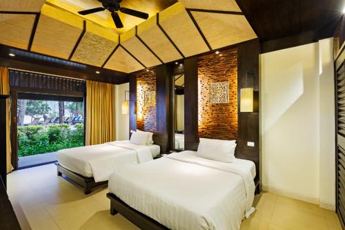 impiana beachfront resort patong phuket