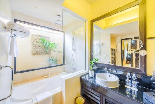 impiana beachfront resort patong phuket