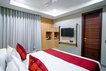 saltstayz basil near golf course road