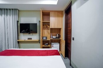 saltstayz basil near golf course road