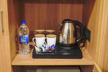 saltstayz basil near golf course road