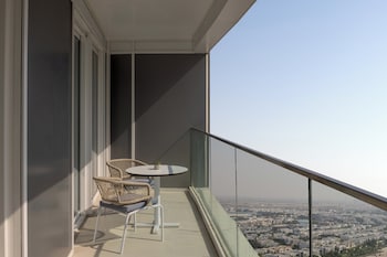 staybridge suites dubai business bay an ihg hotel