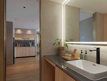 la green hotel and residence