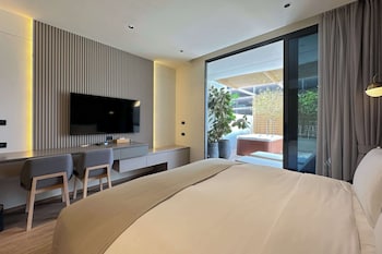 la green hotel and residence