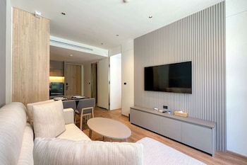 la green hotel and residence