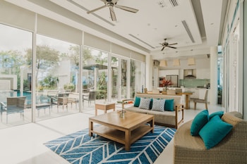 splash beach villa resort