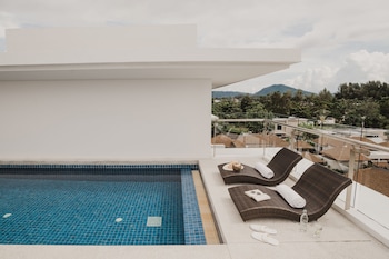 splash beach villa resort