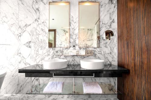 voco bonnington dubai by ihg