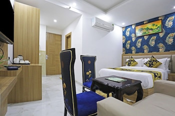 hotel decent suites delhi airport