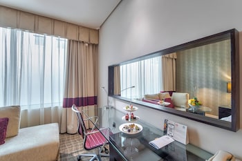 majestic premier hotel bur dubai