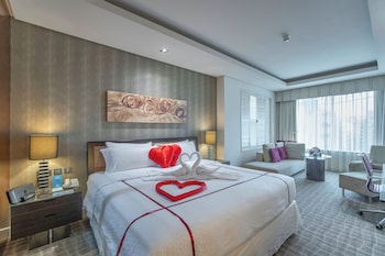 majestic premier hotel bur dubai