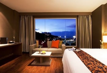 signature pattaya hotel
