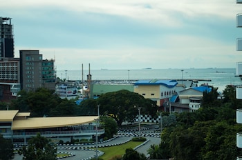 signature pattaya hotel