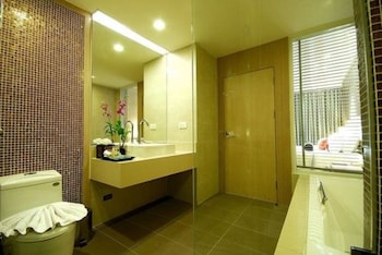 signature pattaya hotel