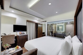 the fern residency ellisbridge ahmedabad