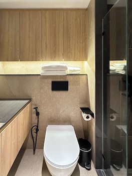 la green hotel and residence