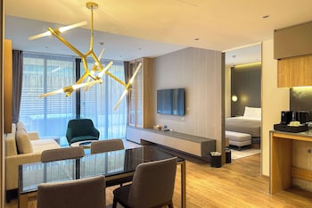 la green hotel and residence