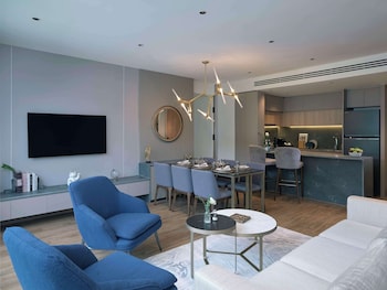 la green hotel and residence