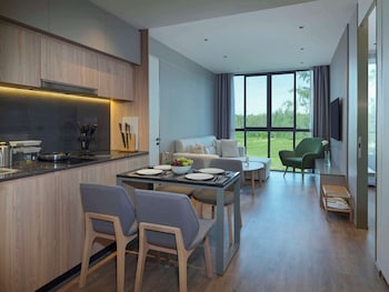 la green hotel and residence