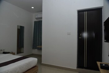 hotel royal awas