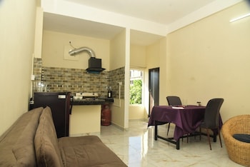 hotel royal awas