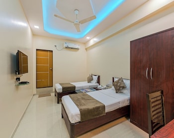 hotel anand inn solapur