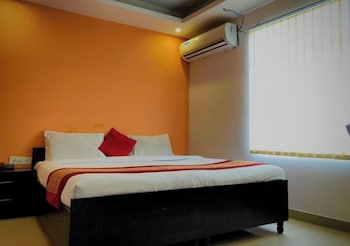 hotel aryan residency near delhi airport