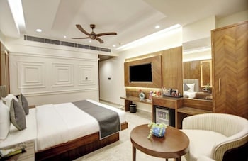 hotel rosewood near delhi airport