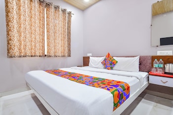 via kanha palace