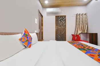 via kanha palace