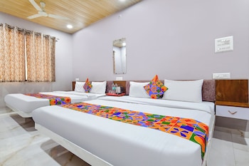via kanha palace