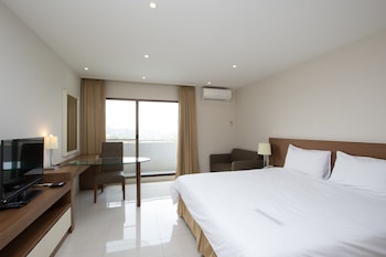 thomson hotel huamark