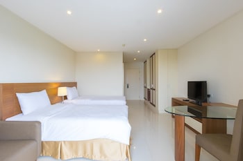 thomson hotel huamark
