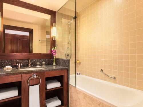 ja ocean view hotel jumeirah beach dubai