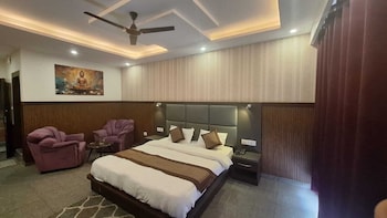 hotel summer nest bhagsu