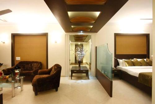 hotel plaza chembur