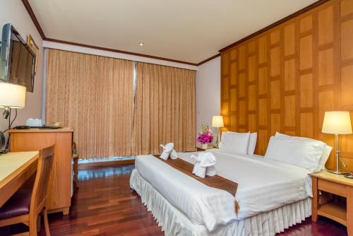 new siam riverside