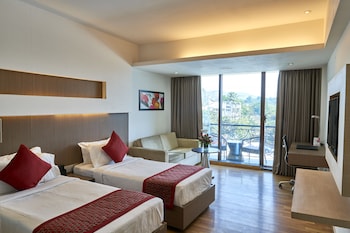 meritas picaddle resort lonavala