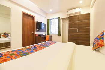 fabhotel the upper room