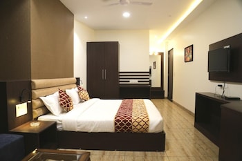 hotel sharon residency