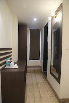 hotel sharon residency