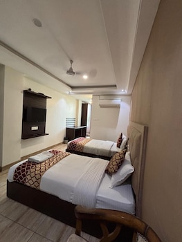 hotel sharon residency
