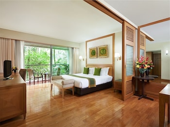 centre point sukhumvit 10