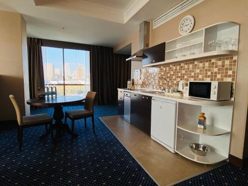 parkside hotel and apartments