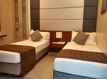 hotel elphinstone annexe