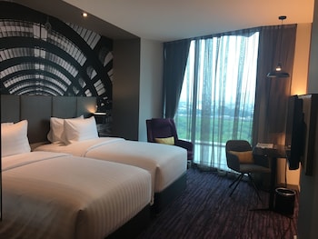 mercure bangkok makkasan
