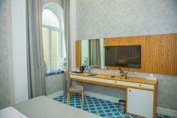 promenade hotel baku