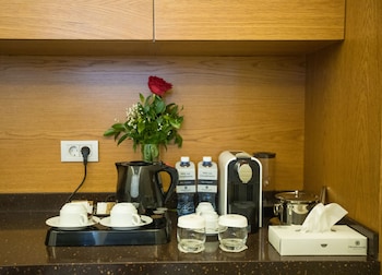 promenade hotel baku