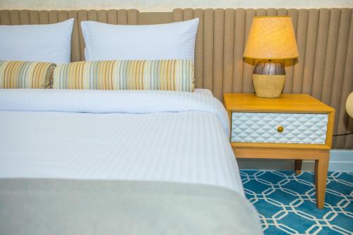 promenade hotel baku