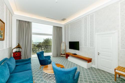 promenade hotel baku